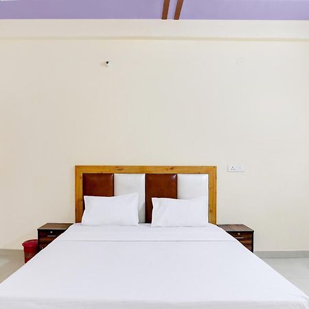 Hotel O Blu Moon Ghaziabad Eksteriør billede