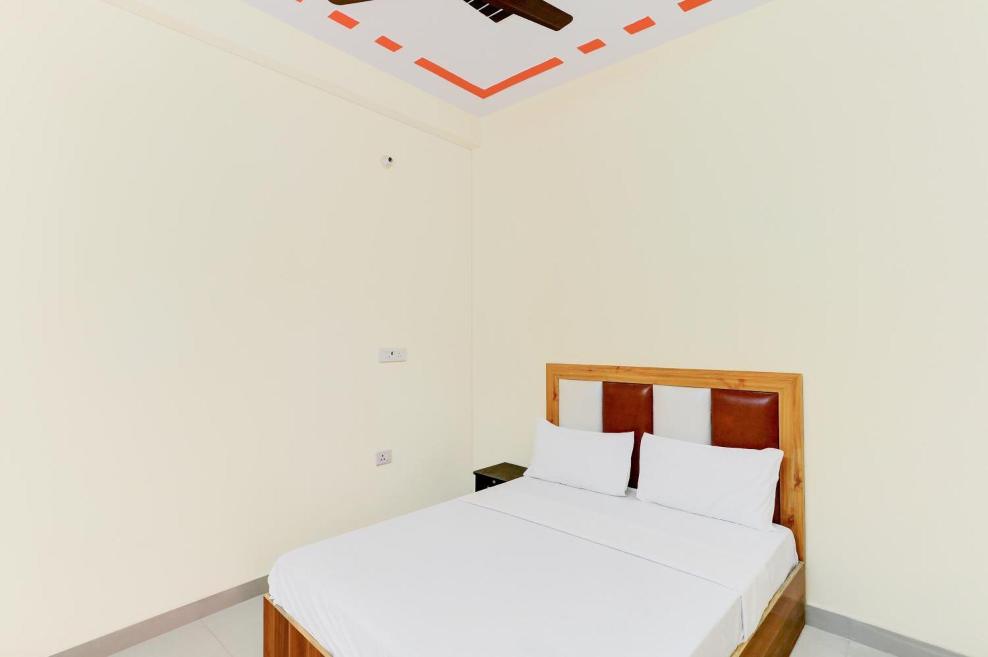 Hotel O Blu Moon Ghaziabad Eksteriør billede